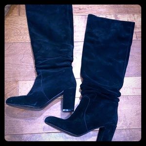 Steve Madden knee high suede booties🖤